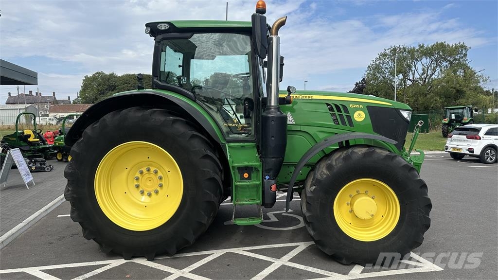 John Deere 6215R Traktoriai