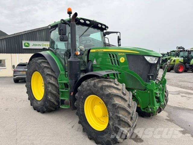John Deere 6215R Traktorok