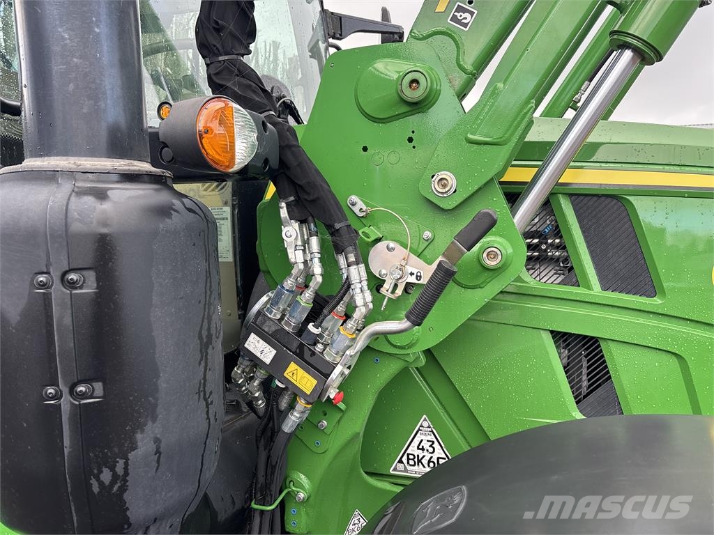 John Deere 6R 140 الجرارات