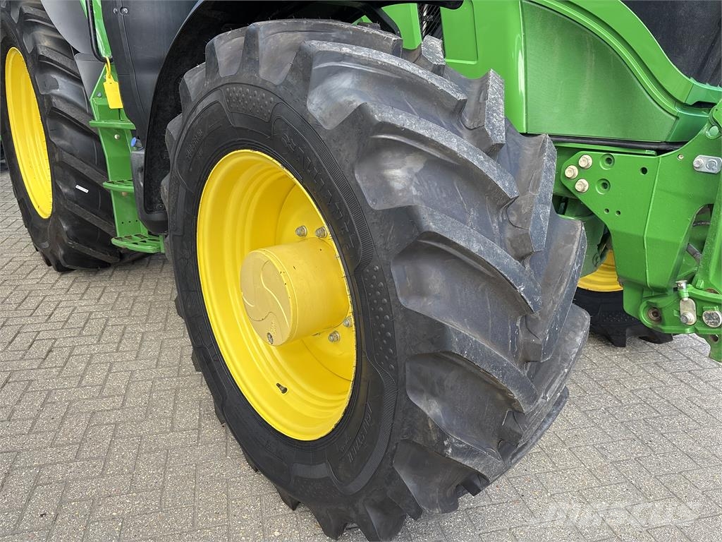 John Deere 6R 185 Traktoren