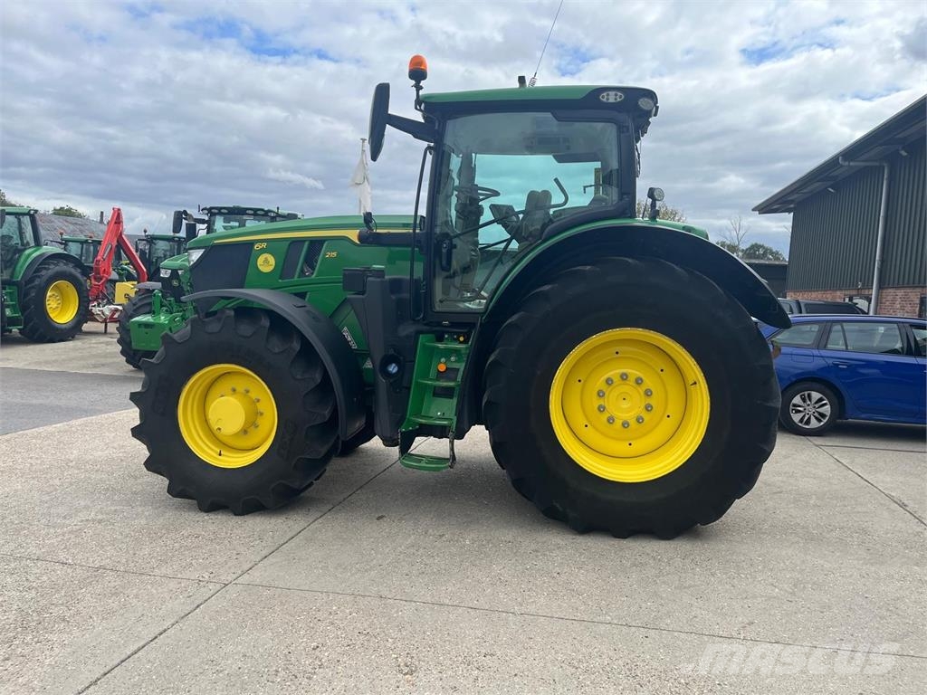 John Deere 6R 215 Traktoriai