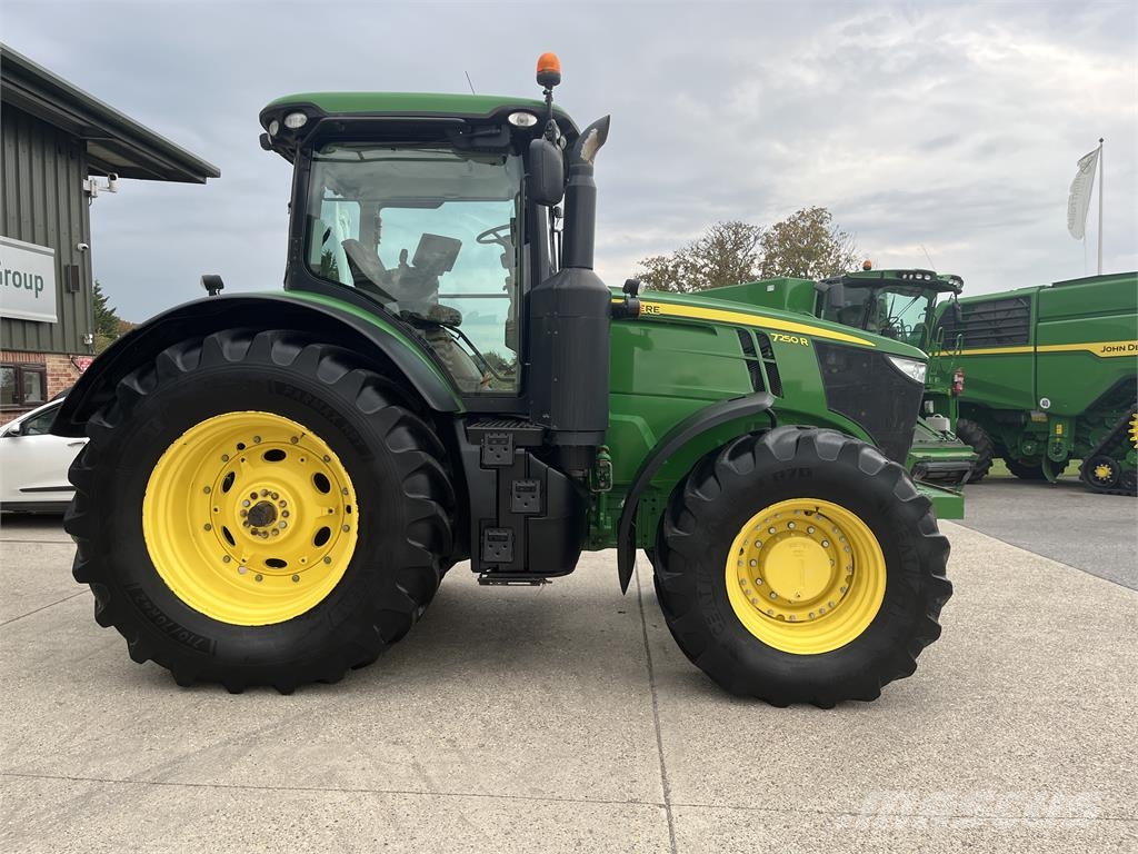 John Deere 7250R Traktorer