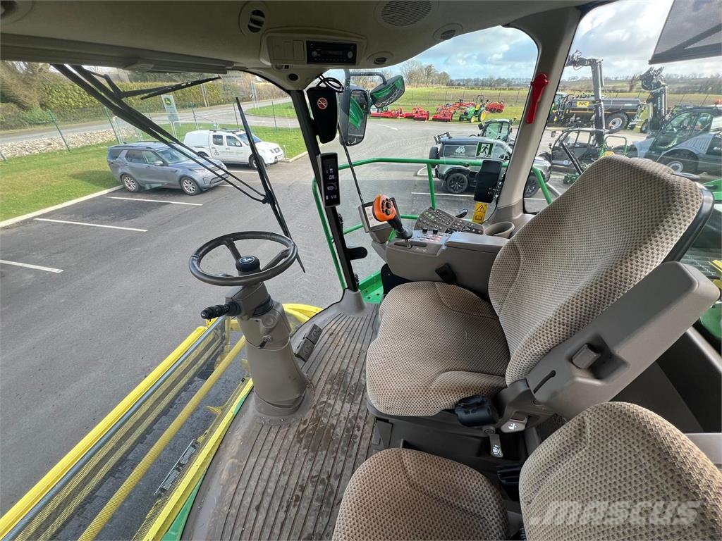 John Deere 8600 Kombajni za stočnu hranu