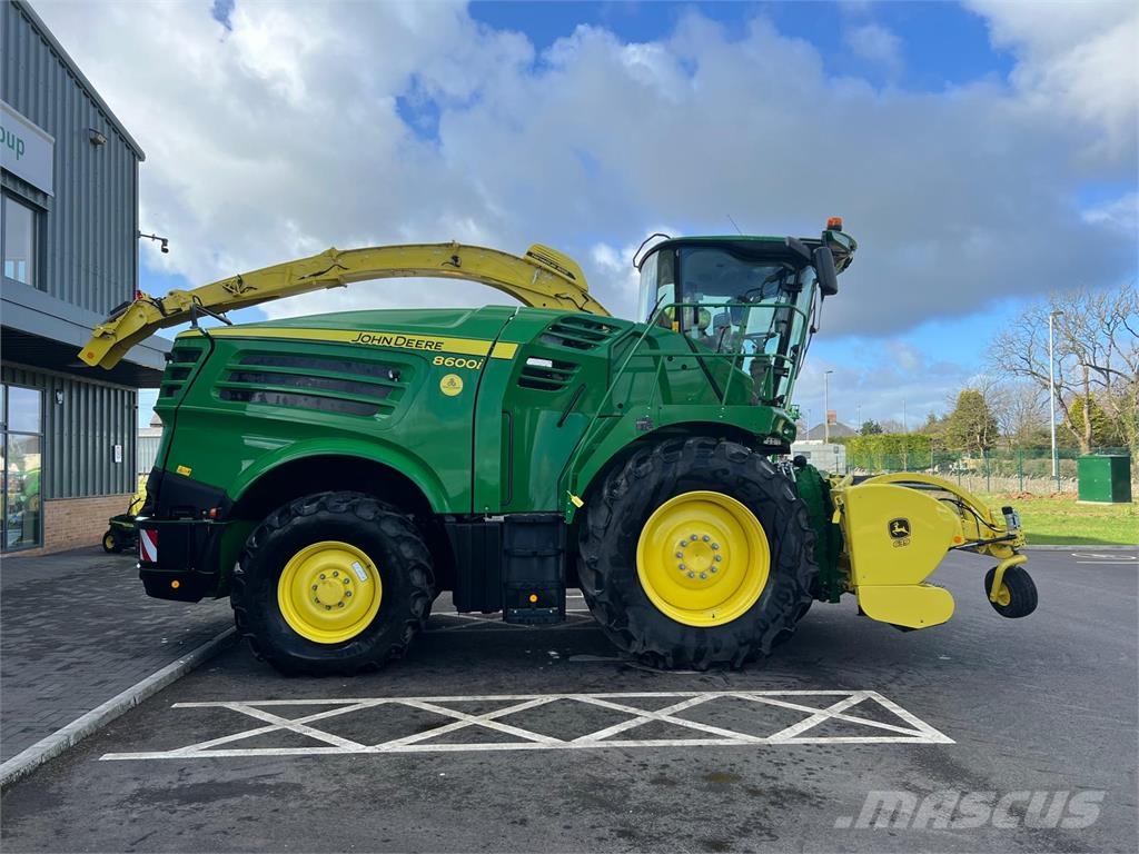 John Deere 8600 Kombajni za stočnu hranu