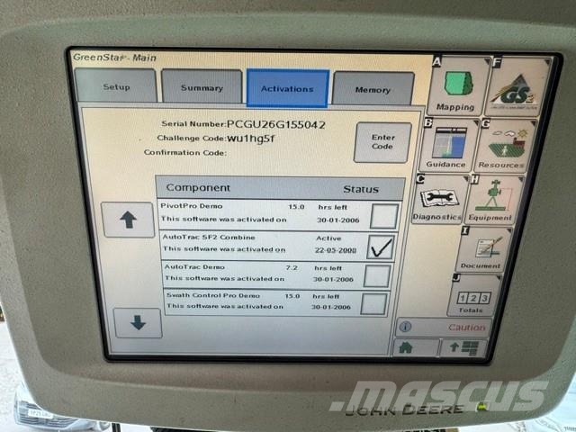 John Deere C670 Комбайни