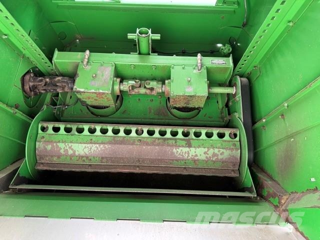 John Deere C670 Комбайни