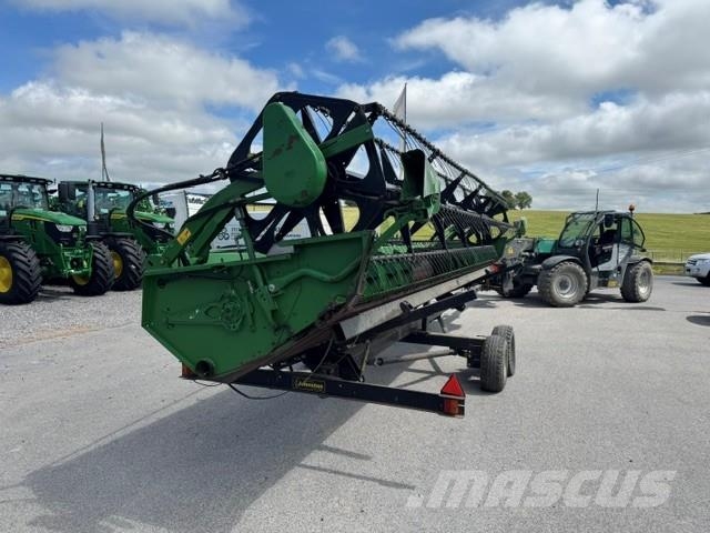 John Deere C670 Комбайни