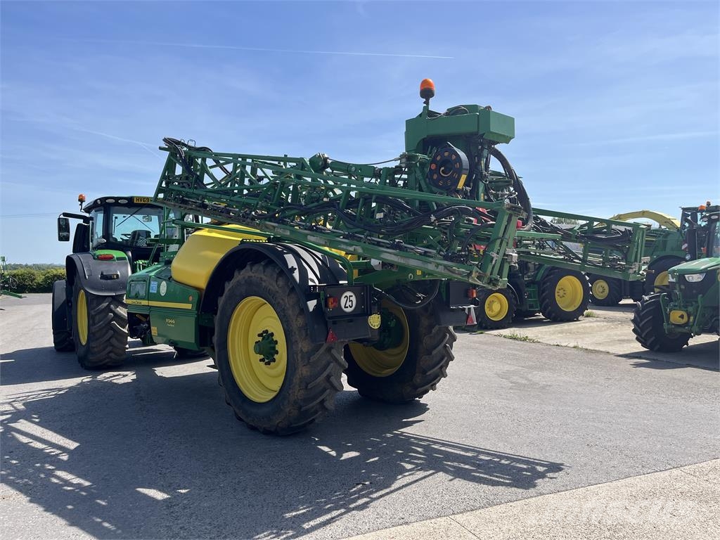 John Deere R944i معدات رش أسمدة