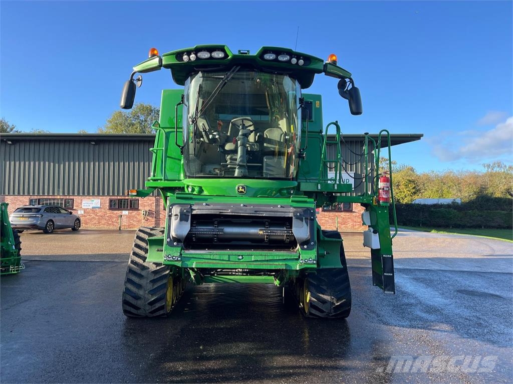 John Deere S785i Combine harvesters