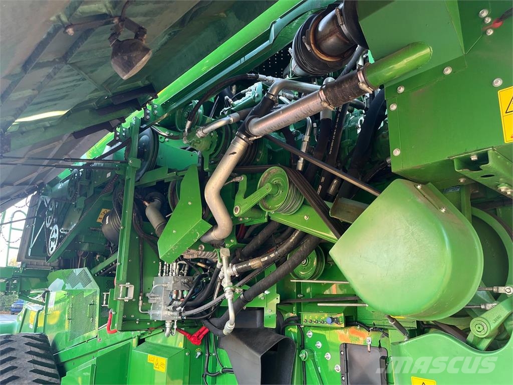 John Deere S785i Combine harvesters