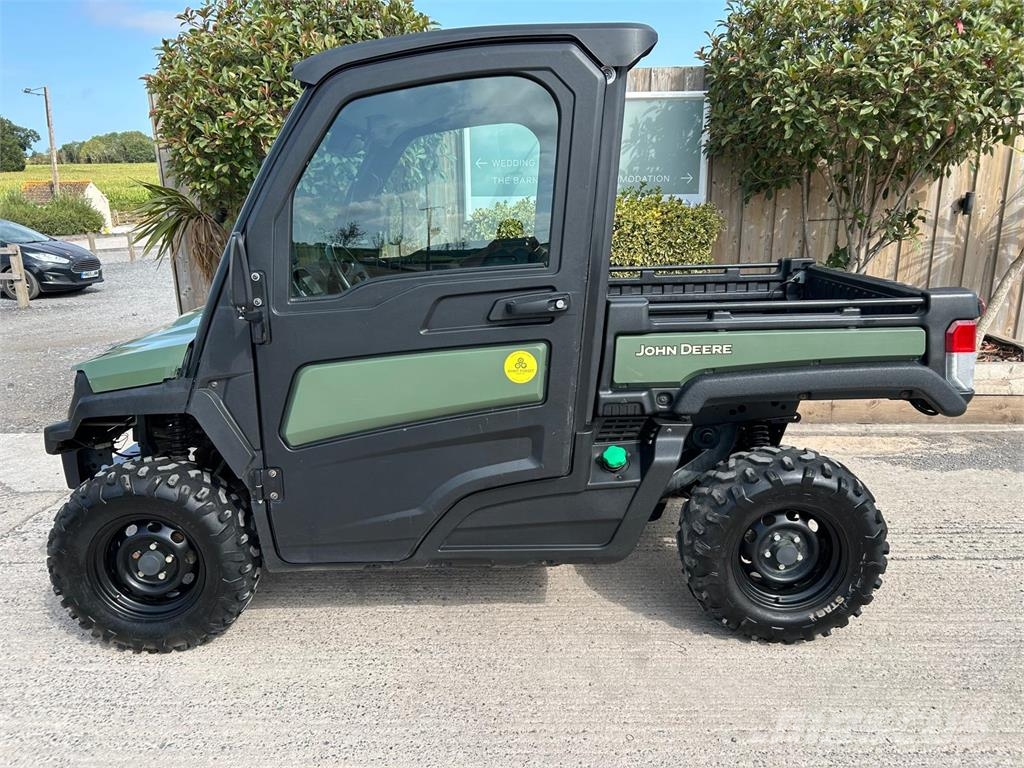 John Deere XUV 865M ATVs