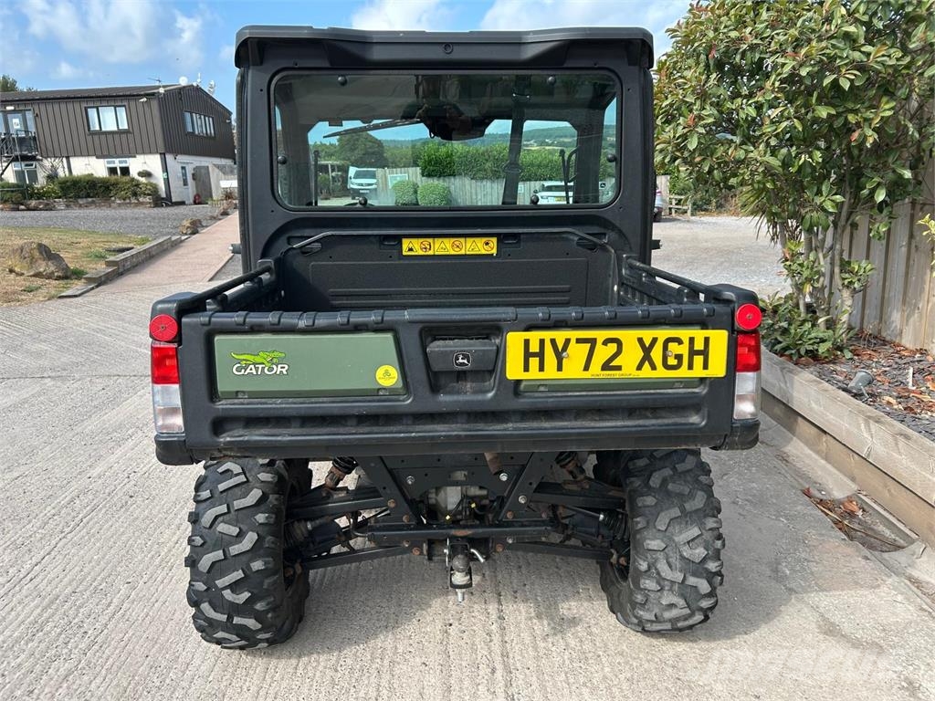 John Deere XUV 865M ATVs