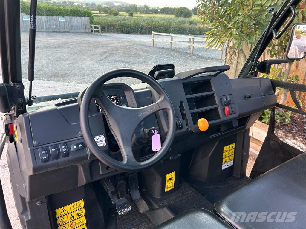 John Deere XUV 865M ATVs