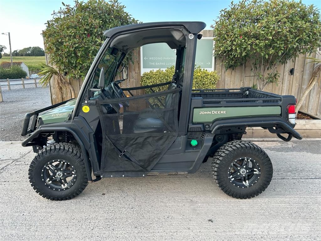 John Deere XUV 865M ATVs