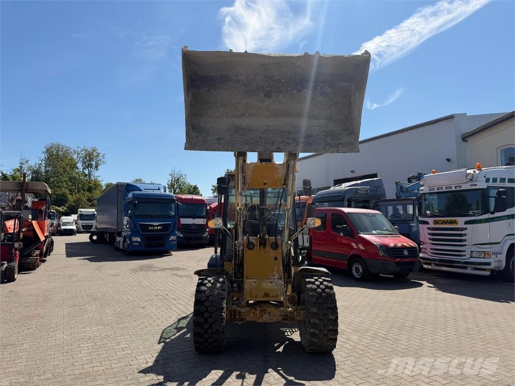CAT 907H2 Schnellwechsler Allrad Фронтальные погрузчики