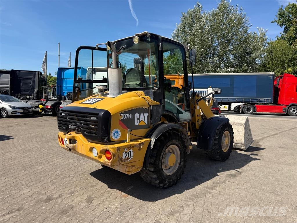 CAT 907H2 Schnellwechsler Allrad Фронтальные погрузчики