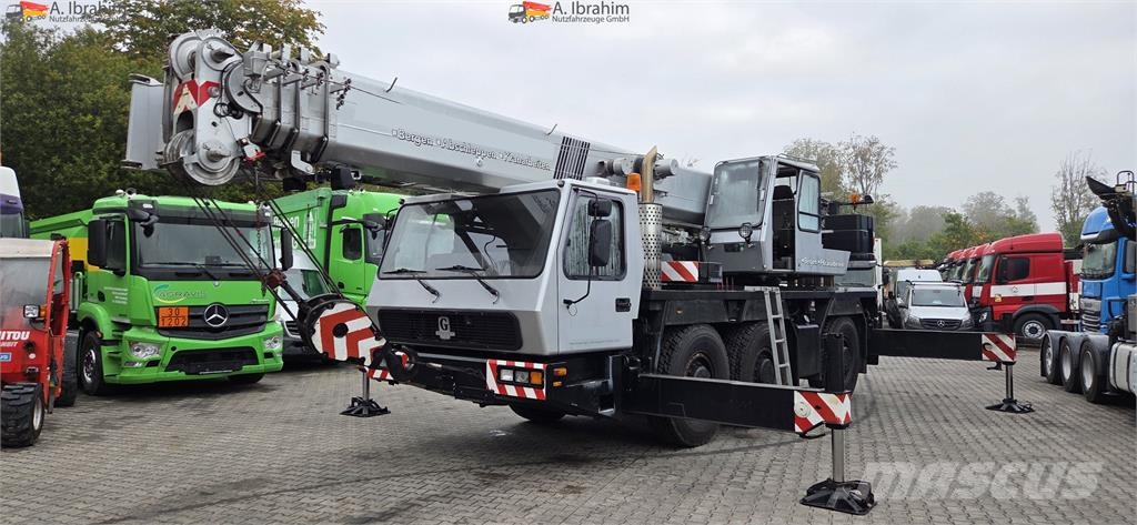 Grove GMK 3050 2 x Gewicht 1,3t - 3.5t - 14222 h All-Terrain-Krane