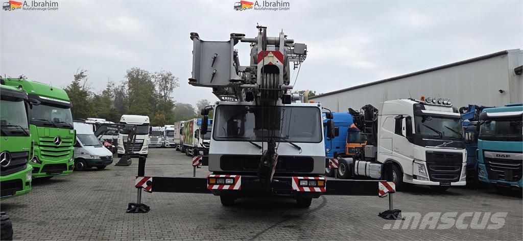 Grove GMK 3050 2 x Gewicht 1,3t - 3.5t - 14222 h All-Terrain-Krane