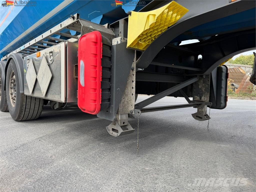 Kempf SKM 35/3 50 cbm Stahlmulde Liftachse Scheibenbrems Kippladerauflieger