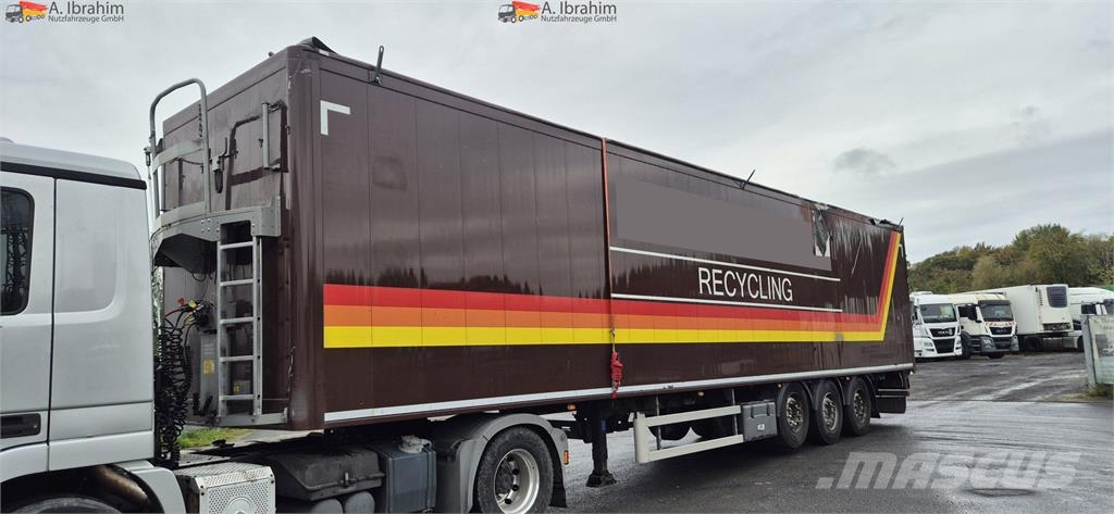 Knapen KT01 Voll fahrbereit leichter Brandschaden, Boden Polprikolice zabojniki