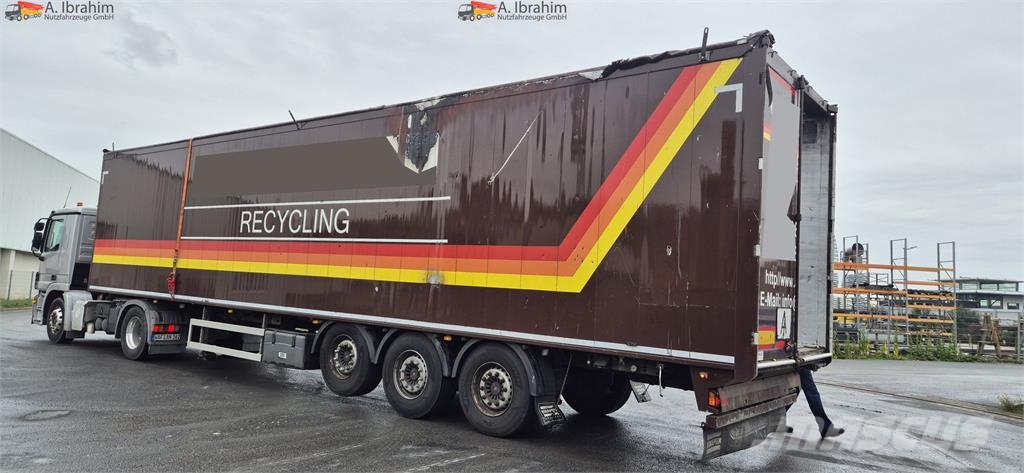 Knapen KT01 Voll fahrbereit leichter Brandschaden, Boden Polprikolice zabojniki