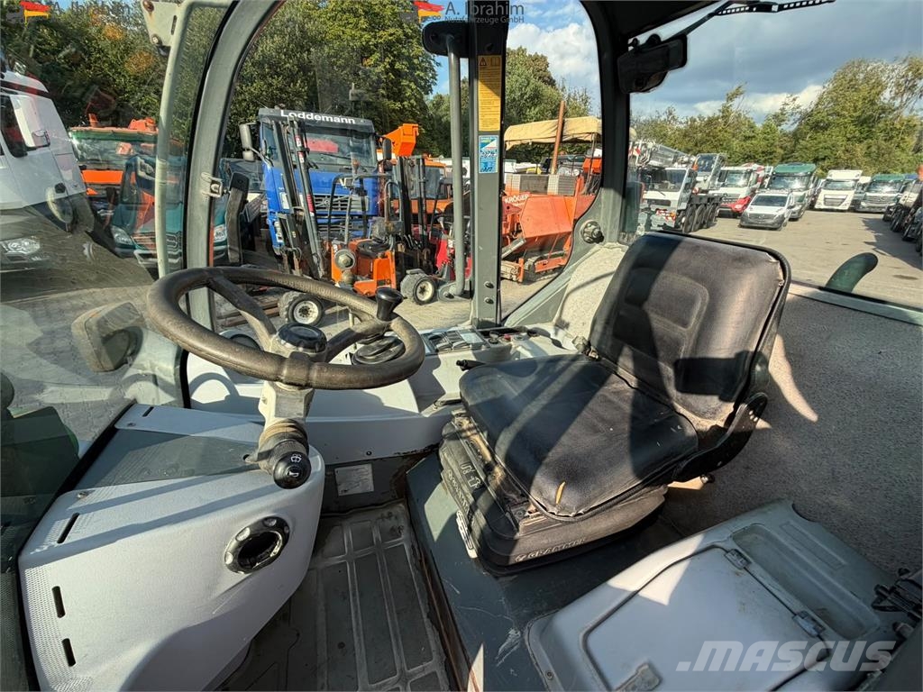 Kramer 950 Allrad Schnellwechsler Gabel Schaufel 휠로우더