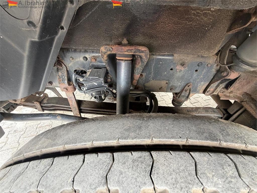 MAN TGA 18.460 14200L ADR 3 Kammer Befuellung oben & u Automobilinės cisternos