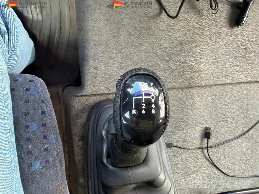 MAN TGA 18.460 14200L ADR 3 Kammer Befuellung oben & u Automobilinės cisternos