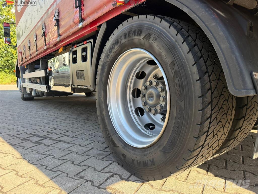Mercedes-Benz Axor 1829L Staplerhalterung Schiebeplane Türen hin شاحنات بغطاء جانبي