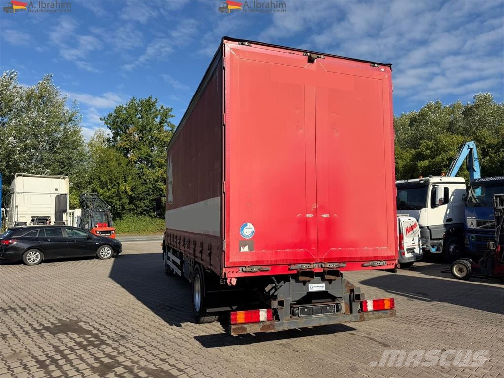 Mercedes-Benz Axor 1829L Staplerhalterung Schiebeplane Türen hin شاحنات بغطاء جانبي