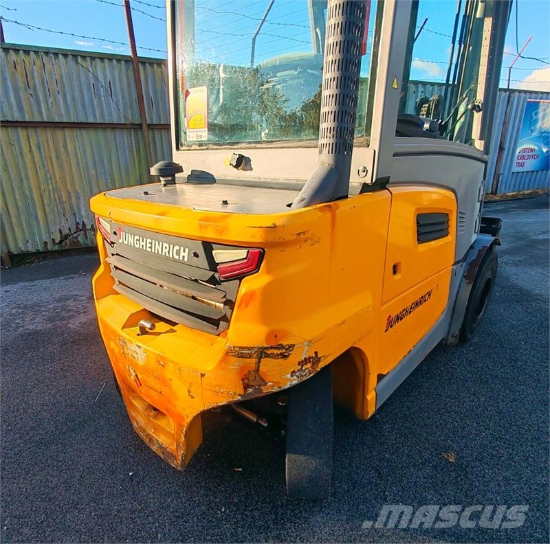 Jungheinrich DFG 425s Diesel heftrucks