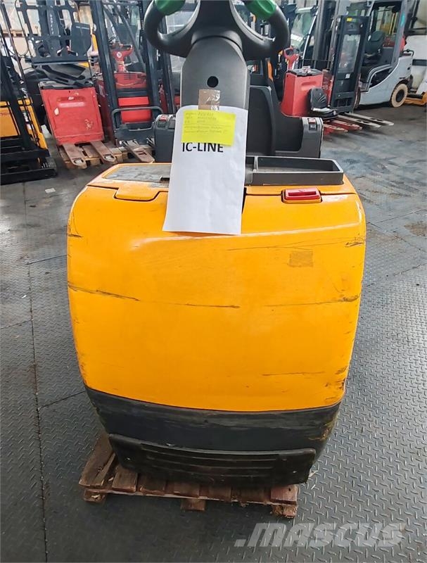Jungheinrich ECE225 2400mm, DEFECT Medium lift order picker