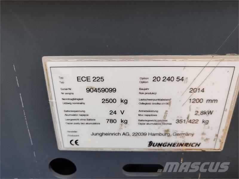 Jungheinrich ECE225 2400mm, DEFECT Medium lift order picker