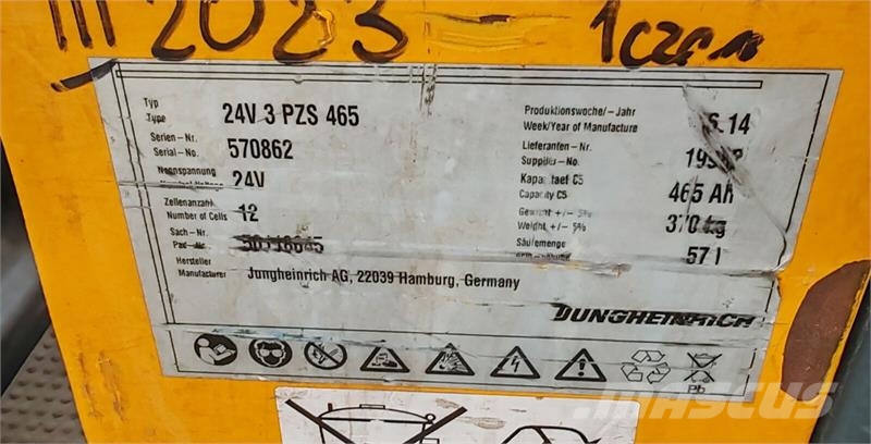 Jungheinrich ECE225 2400mm, DEFECT Medium lift order picker