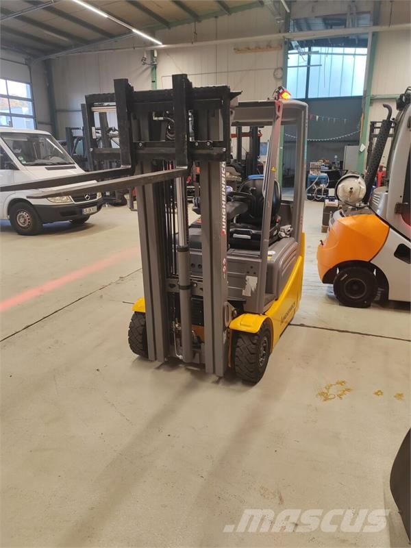 Jungheinrich EFG 215 Električni viličarji