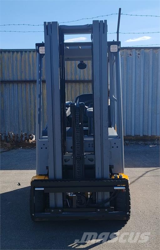 Jungheinrich EFG 216k 880mh/ 4.6m/ 2021y Další