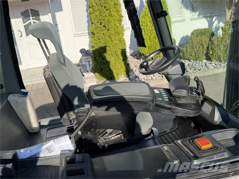 Jungheinrich EFG S30 4.7m/ 4v/ 5379h Other