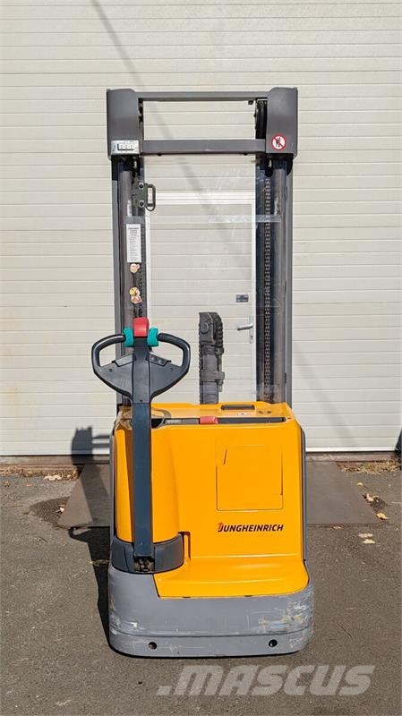 Jungheinrich EJC 216 5.25m / batt 2021 Hand stapelaars