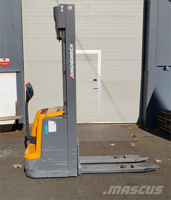 Jungheinrich EJC 216 5.25m / batt 2021 Hand stapelaars