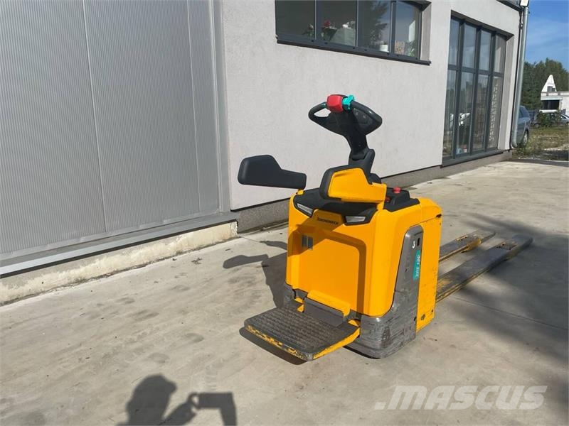 Jungheinrich ERE 120 2400mm 50% batt 경량 리프터