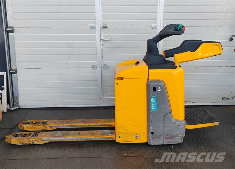 Jungheinrich ERE 225 KP Electro-pallettrucks