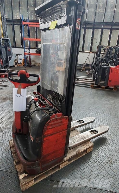 Linde L12 defect Ručni paletni viljuškari