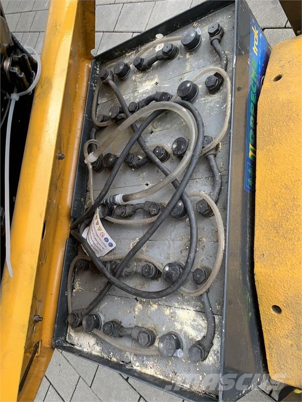OM DEV1633T Batt nicht gut Otras carretillas elevadoras