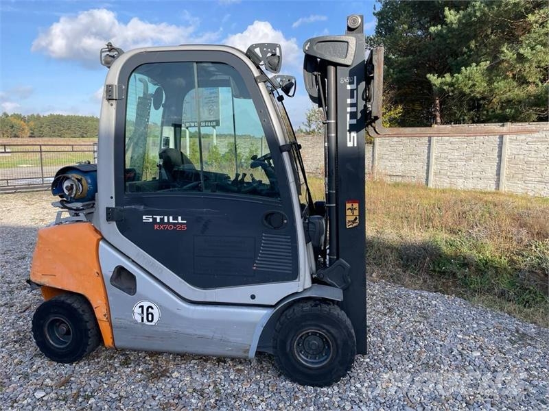 Still RX 70-25T شاحنات الديزل