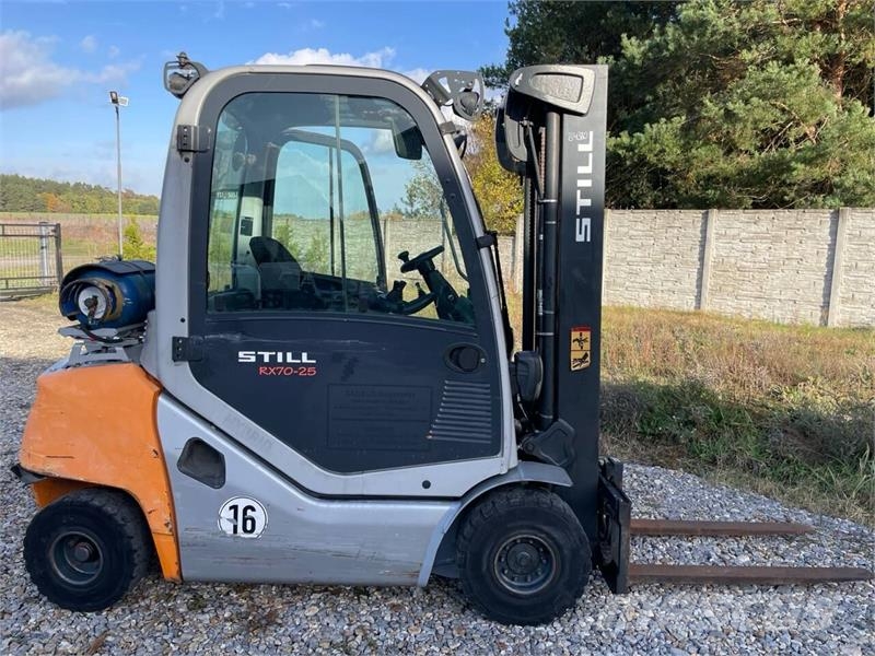 Still RX 70-25T شاحنات الديزل