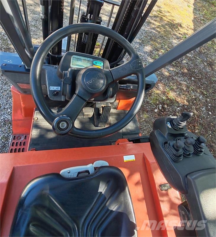 Toyota 7FBMF25 / batt 2022 unused Electric forklifts