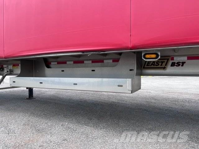 East Mfg Flatbed with Rolling Tarp System Flatbed/Dropside trailers