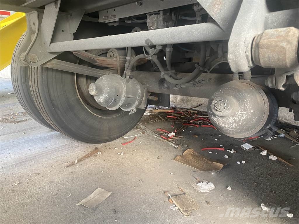 Wabash 28FT PUP TRAILER Vyklápacie prívesy