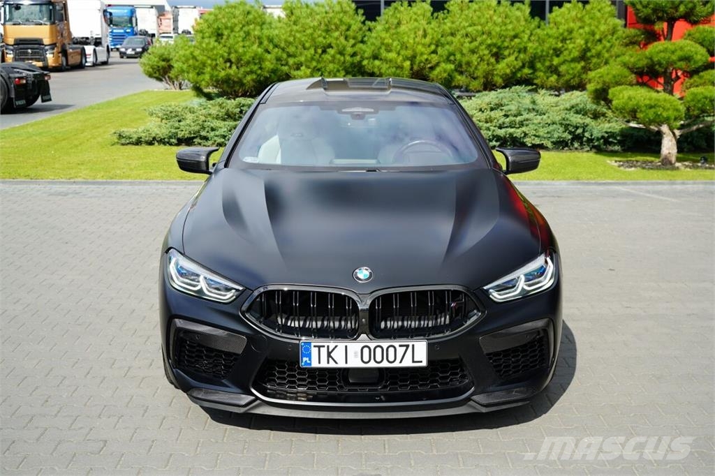 BMW M8 Automašīnas