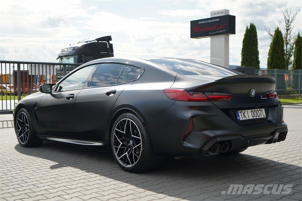 BMW M8 Automašīnas